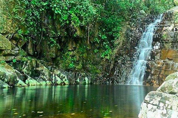 Imagem da Cachoeira do Poção em Florianópolis