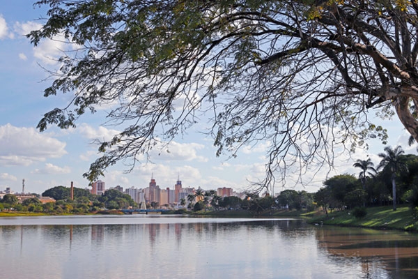 Imagem do parque represa municipal