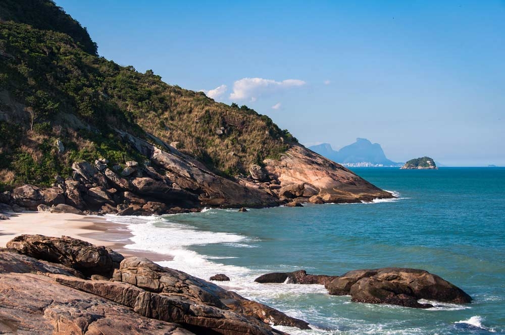 Praia do Inferno no Rio de Janeiro