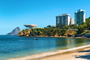 Fotos das cidades de São Paulo e Florianópolis