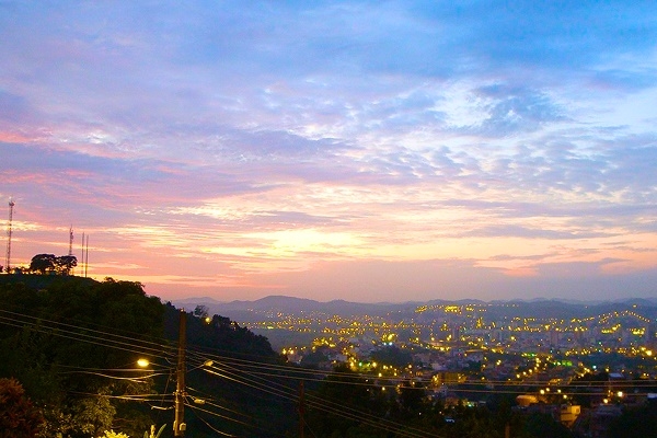 Fotos das cidades de Poços de Caldas e Rio de Janeiro